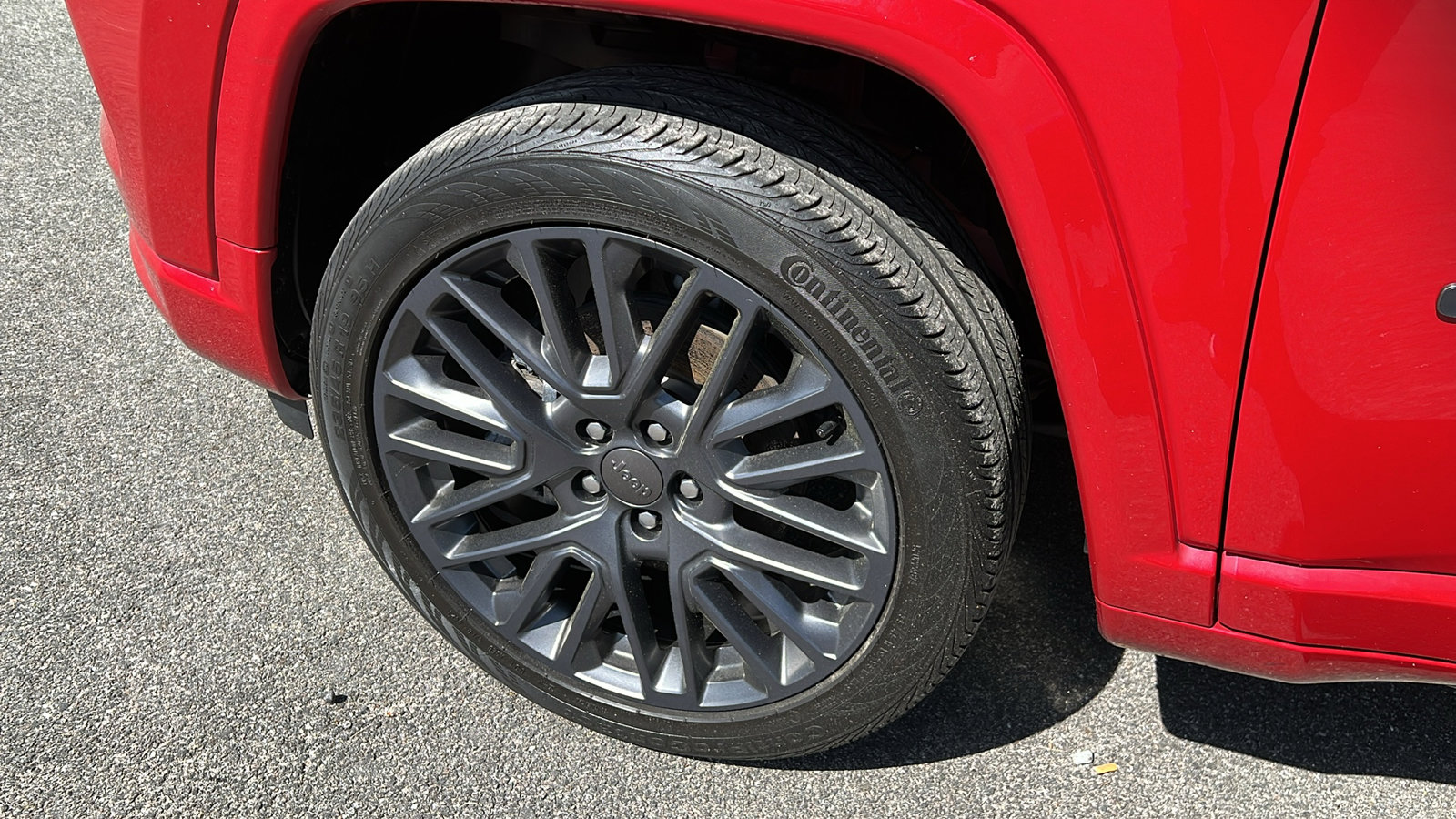 Used 2022 Jeep Compass Limited image 10