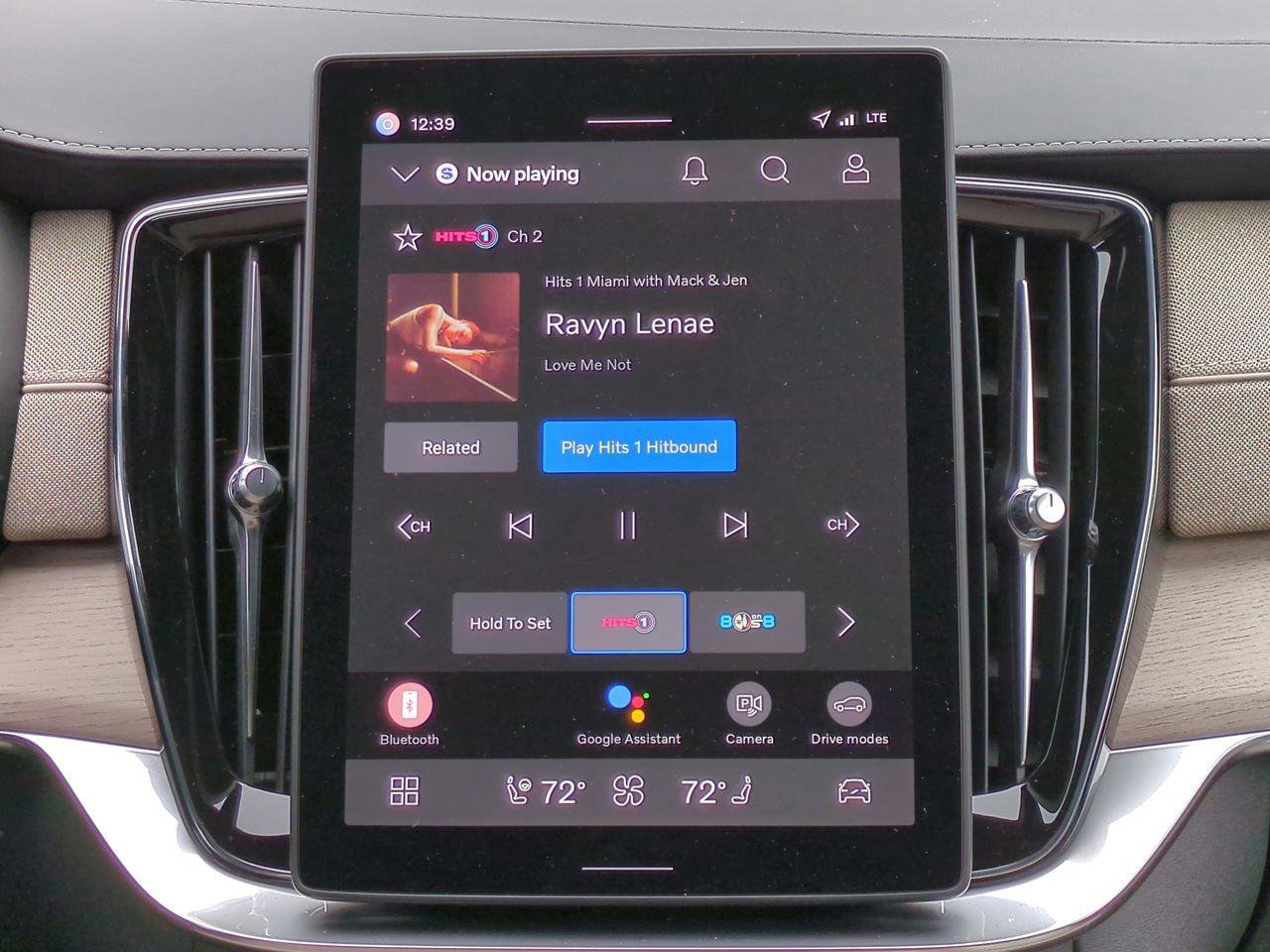 New 2026 Volvo XC90 B6 Plus w/ Protection Package Premier image 16