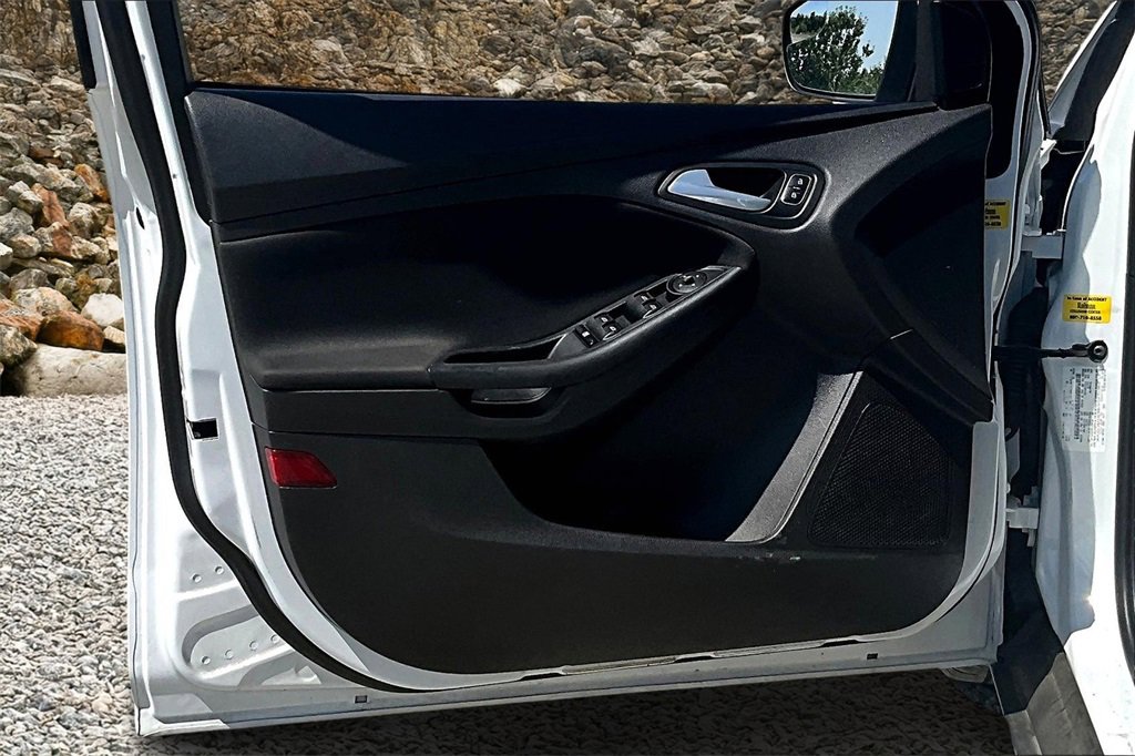 Used 2017 Ford Focus SE image 21