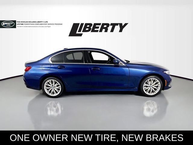 Used 2023 BMW 330i xDrive Sedan w/ Premium Package image 8