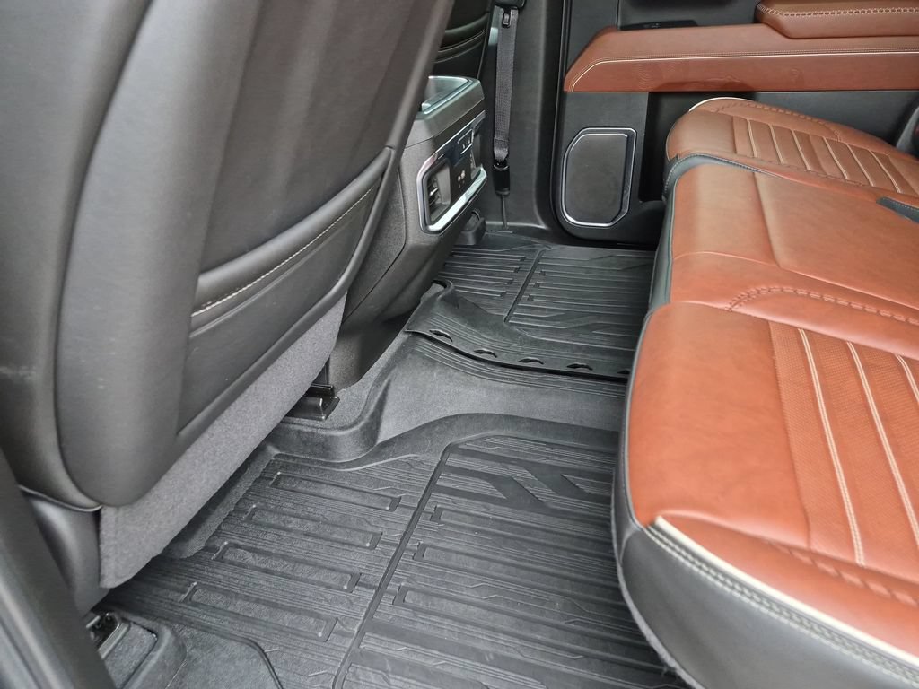 Certified 2025 GMC Sierra 2500 Denali Ultimate w/ Max Trailering Package AWD/4WD image 41