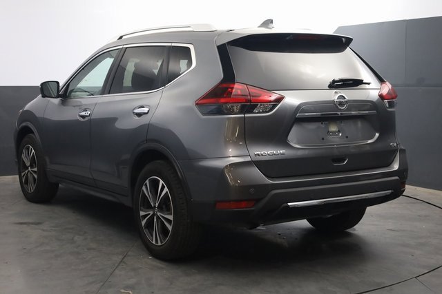 Used 2020 Nissan Rogue SV w/ Premium Package image 6