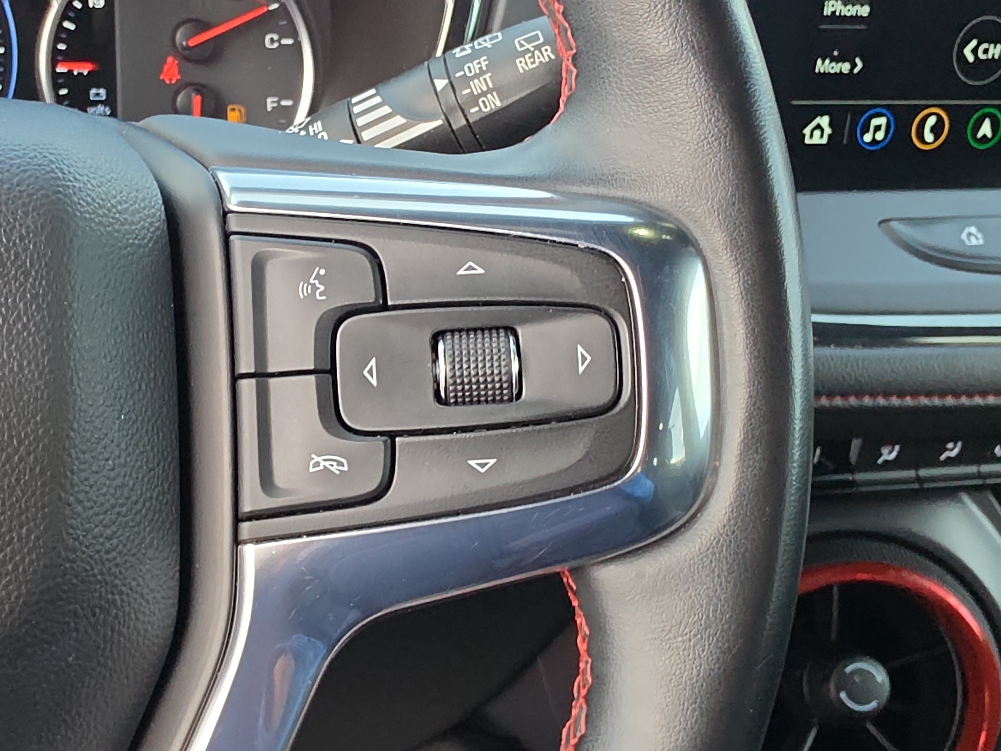 Used 2023 Chevrolet Blazer RS w/ Enhanced Convenience Package FWD image 22