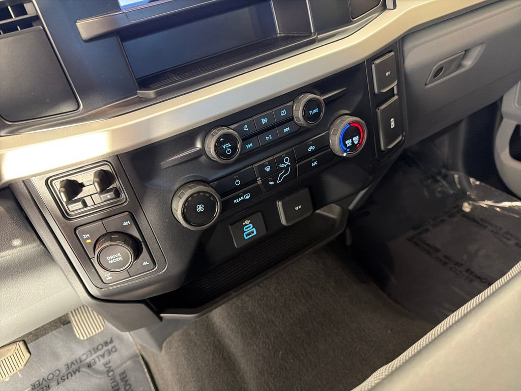 Used 2024 Ford F250 XL w/ STX Appearance Package AWD/4WD image 15