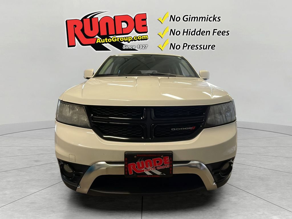 Used 2018 Dodge Journey Crossroad w/ Nav & Sun Group AWD/4WD image 9