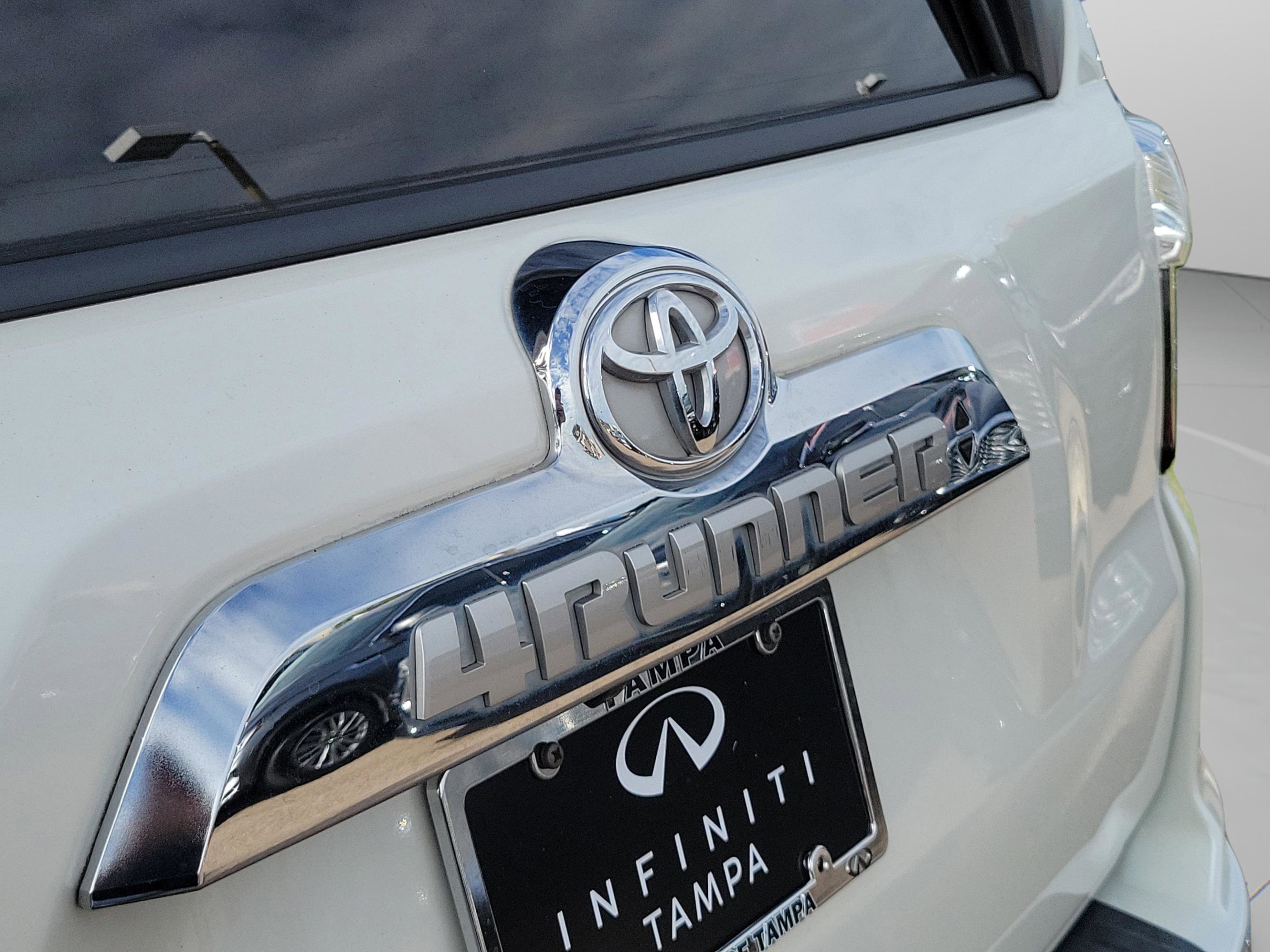 Used 2018 Toyota 4Runner Limited image 29