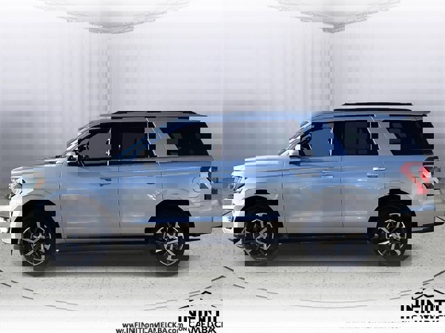 Used 2019 Ford Expedition XLT image 3