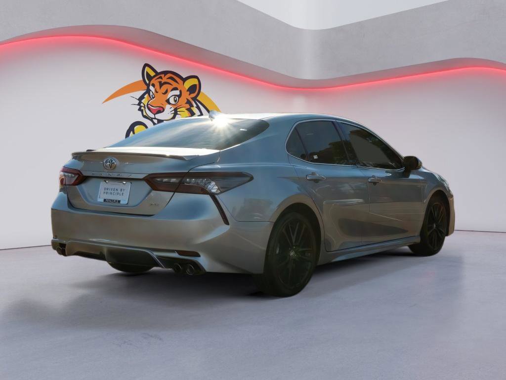 Used 2024 Toyota Camry XSE image 5