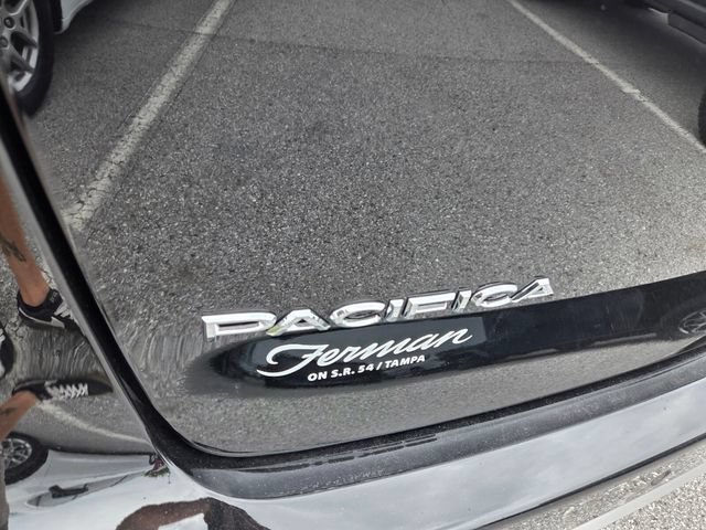New 2027 Chrysler Pacifica Select FWD image 9