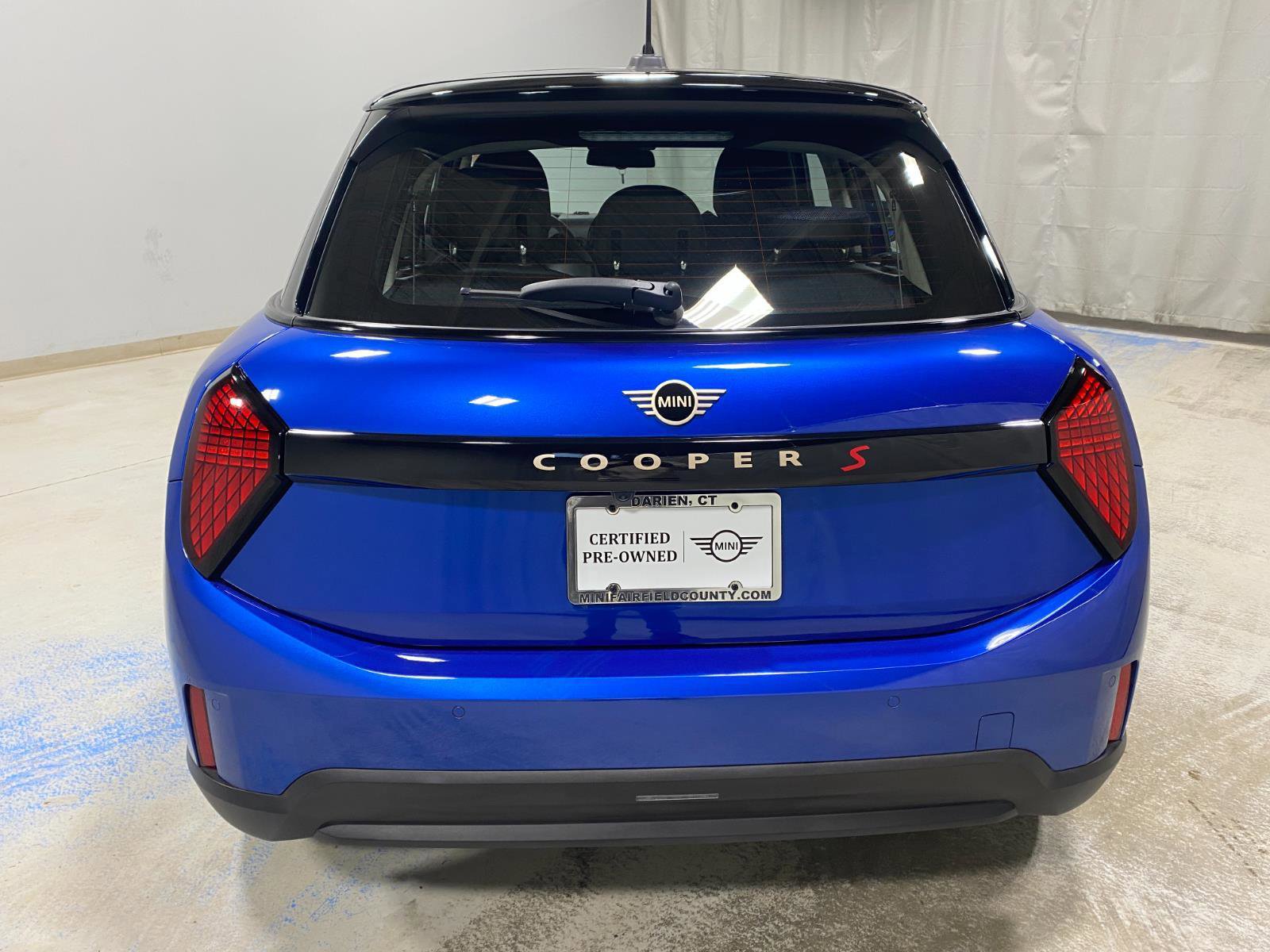 Certified 2025 MINI Cooper S image 8