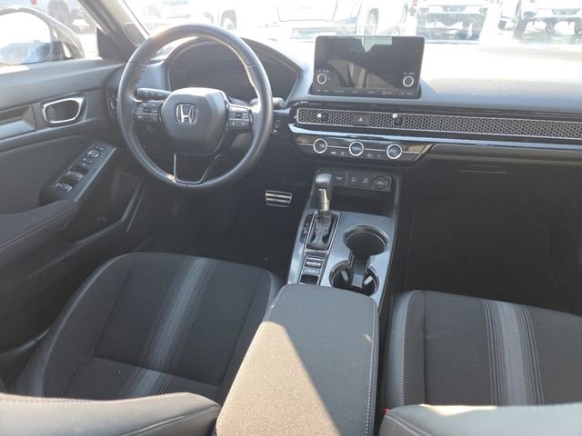 Used 2025 Honda Civic Sport image 26