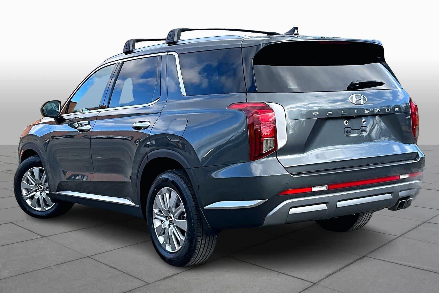 Used 2023 Hyundai Palisade SEL AWD/4WD image 12