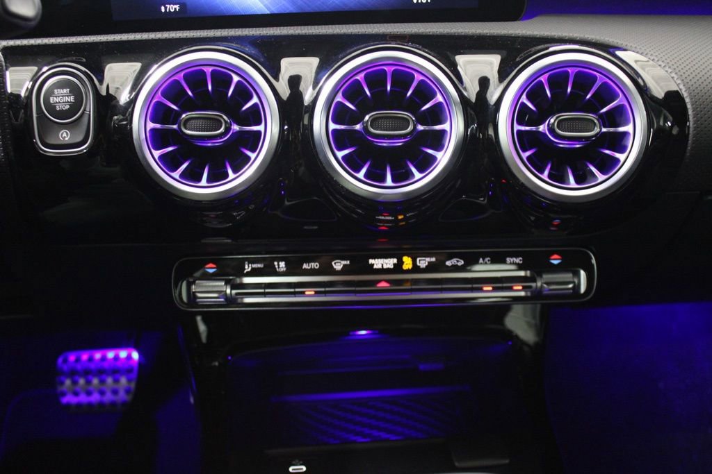 Certified 2025 Mercedes-Benz CLA 35 AMG 4MATIC image 26