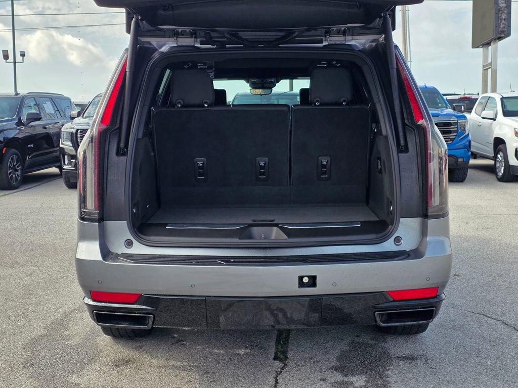 Used 2022 Cadillac Escalade Sport w/ Touring Package AWD/4WD image 7