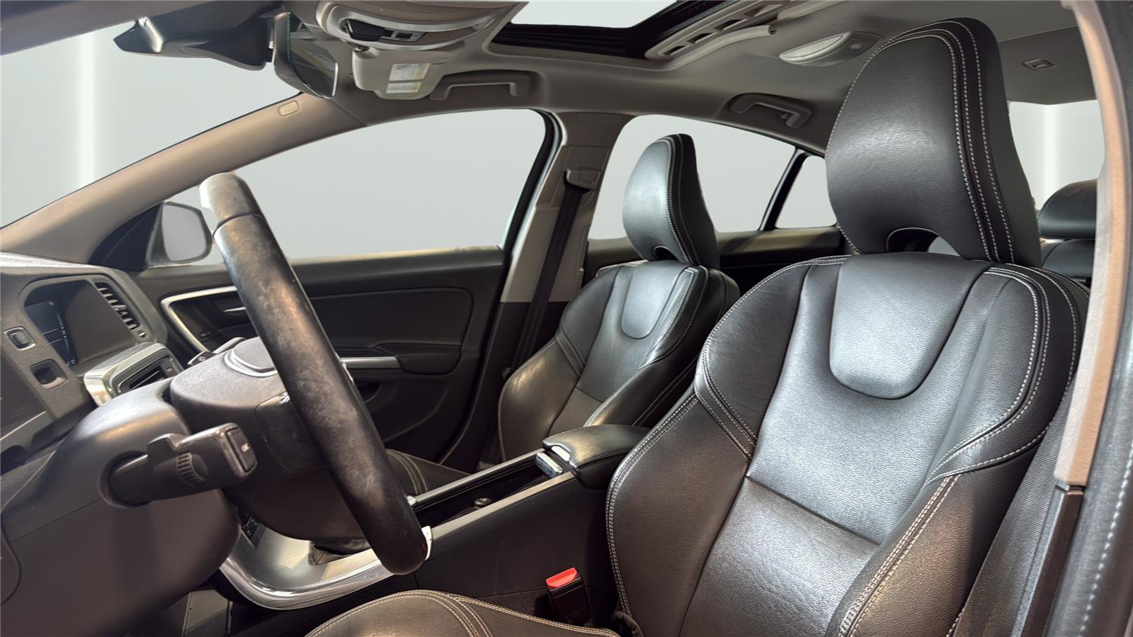 Used 2017 Volvo S60 T5 Dynamic w/ Protection Package image 10