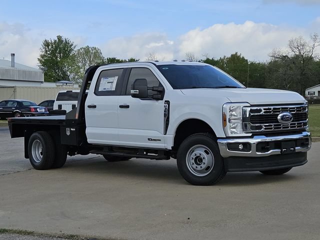 New 2026 Ford F350 XL w/ XL Chrome Package AWD/4WD image 2