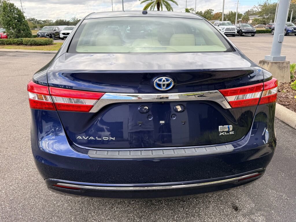 Used 2014 Toyota Avalon Limited image 12