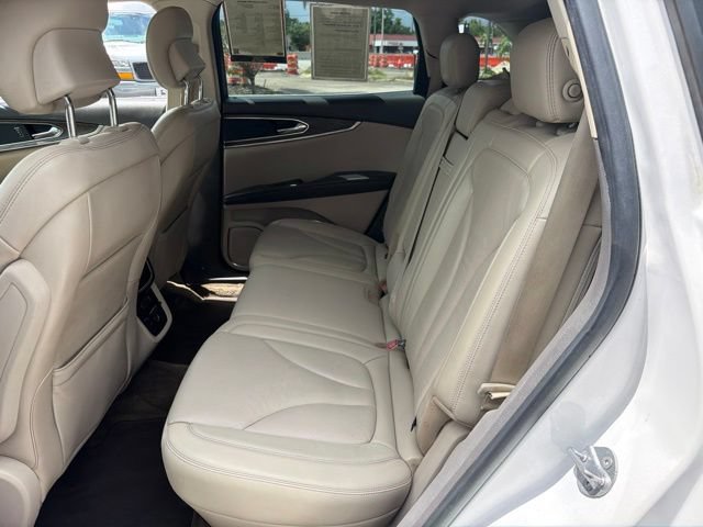 Used 2018 Lincoln MKX Reserve w/ Lincoln MKX Climate Package AWD/4WD image 14