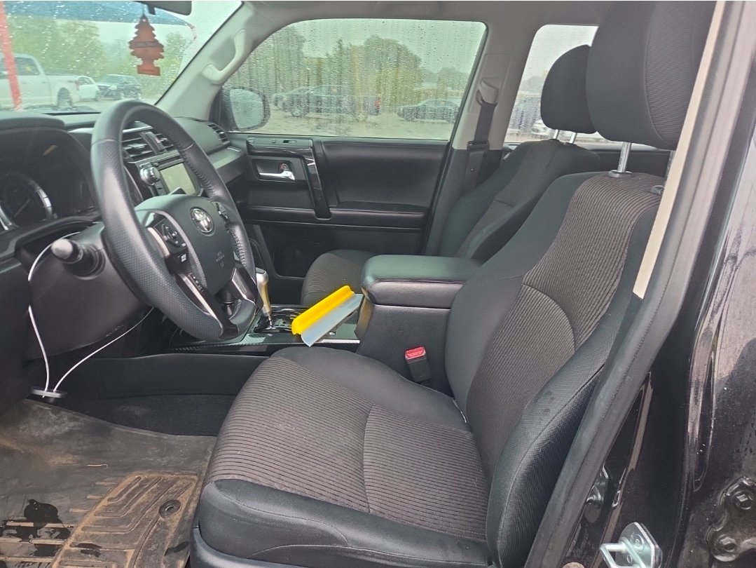 Used 2019 Toyota 4Runner TRD Off-Road AWD/4WD image 12
