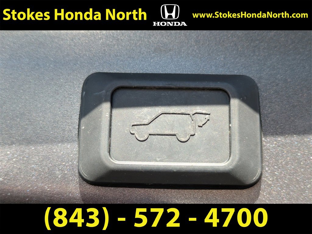 Used 2024 Toyota RAV4 XLE Premium image 14