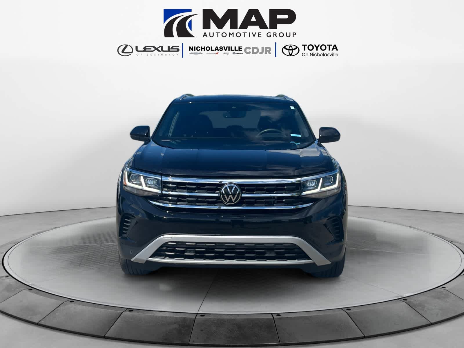 Used 2023 Volkswagen Atlas Cross Sport SEL AWD/4WD image 8