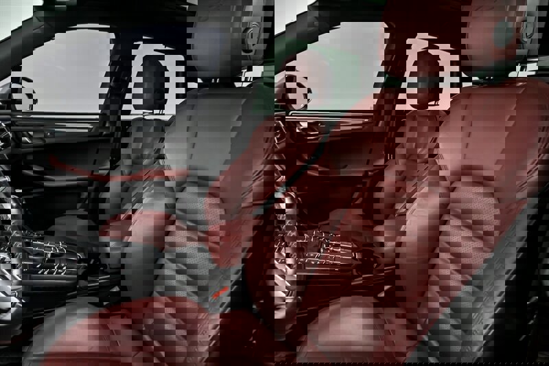 Used 2017 Porsche Macan GTS w/ Premium Package Plus image 20