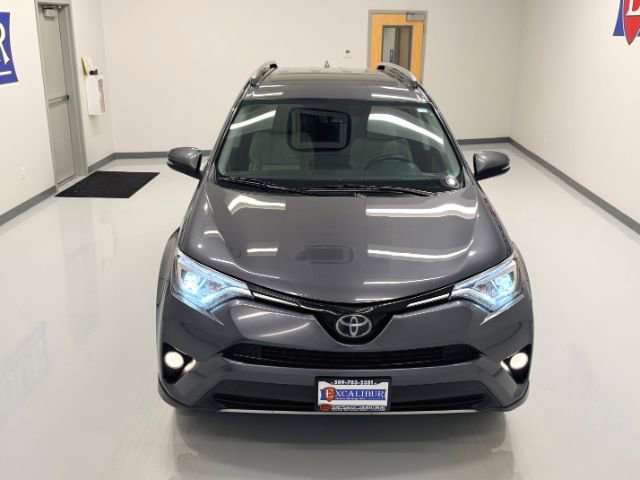 Used 2018 Toyota RAV4 Limited w/ All Weather Liner Package image 3