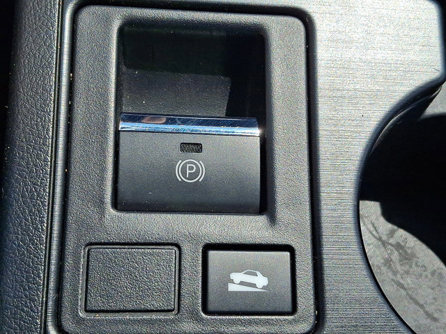 Used 2019 Subaru Legacy 2.5i Sport AWD/4WD image 26