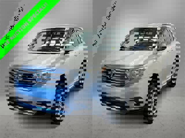 Used 2013 Toyota Highlander Plus image 1