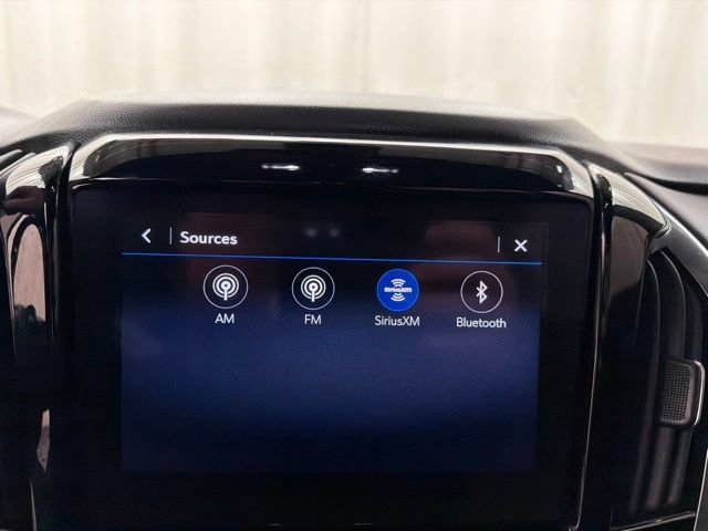 Used 2023 Chevrolet Traverse LT w/ Rear Camera Mirror Package AWD/4WD image 17