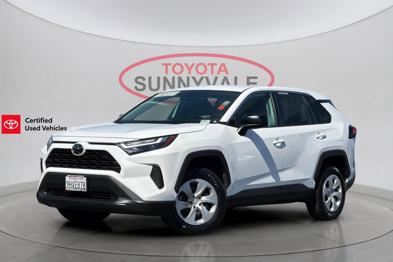 Used 2023 Toyota RAV4 LE AWD/4WD image 1