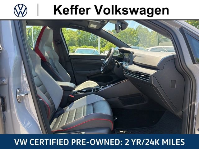 Used 2024 Volkswagen GTI SE FWD image 33