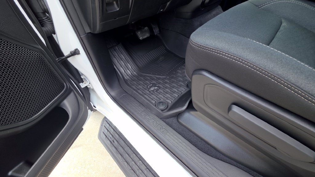 New 2026 RAM 1500 Warlock AWD/4WD image 21