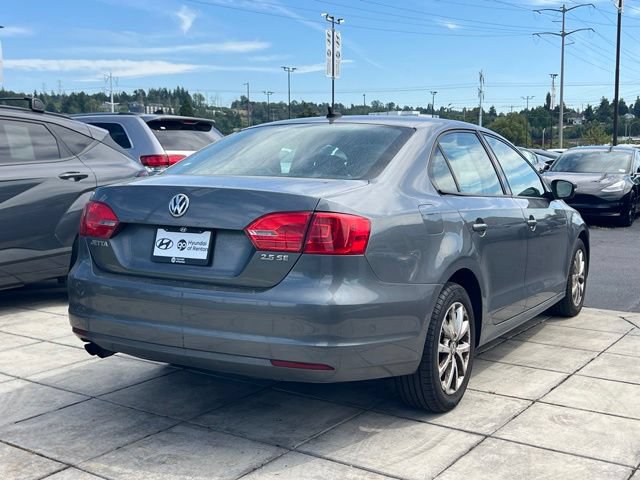 Used 2012 Volkswagen Jetta SE FWD image 9