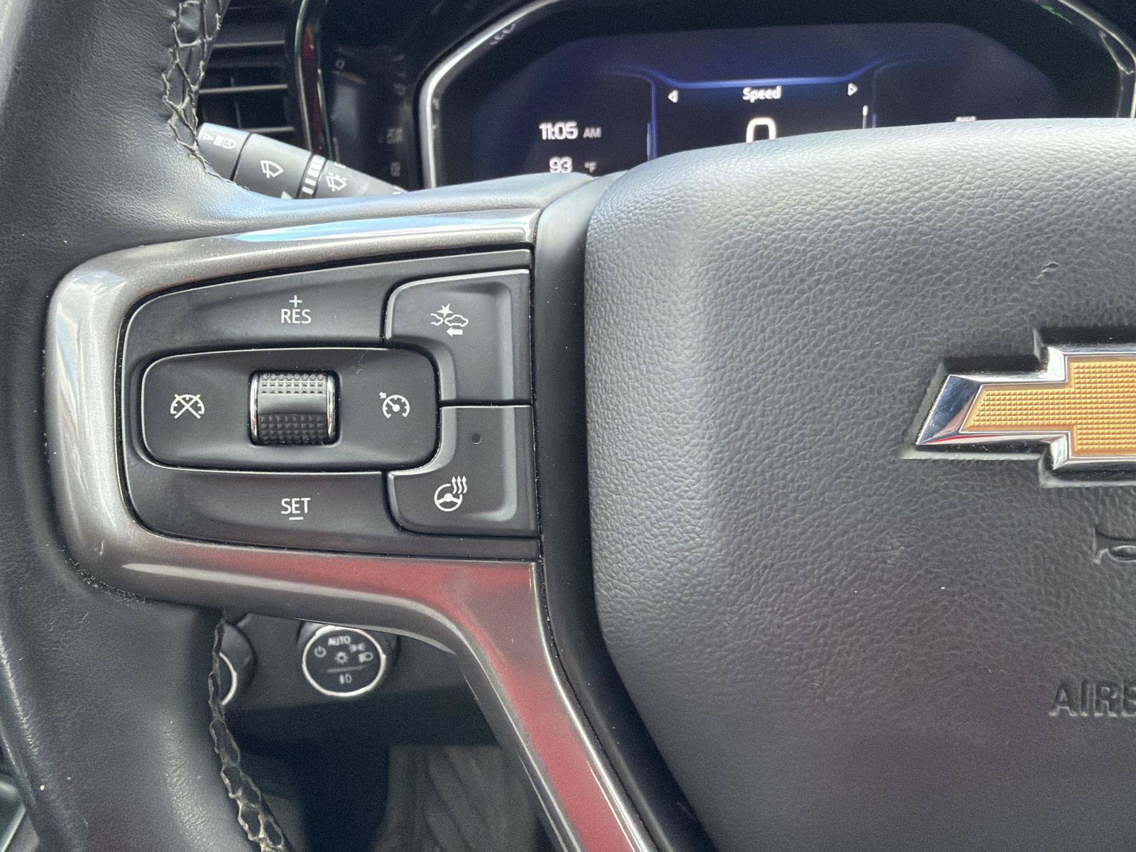 Used 2024 Chevrolet Silverado 2500 High Country w/ Technology Package AWD/4WD image 14