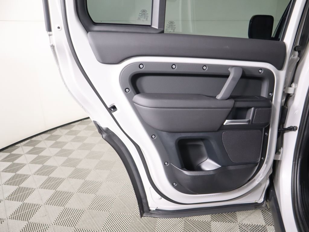 New 2026 Land Rover Defender 110 S image 28