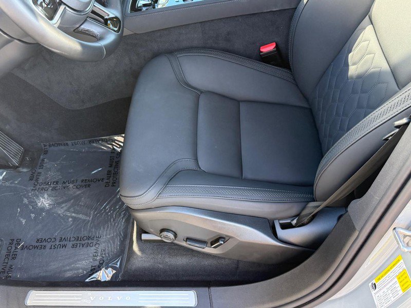 Used 2026 Volvo XC90 B6 Plus AWD/4WD image 19