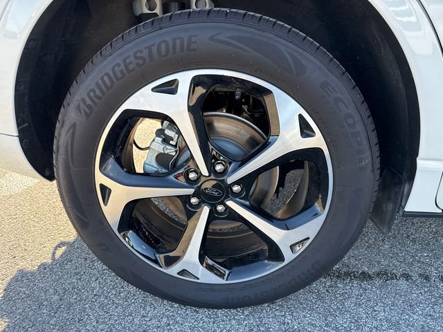 Used 2024 Ford Escape ST-Line Select w/ Tech Pack #2 image 11