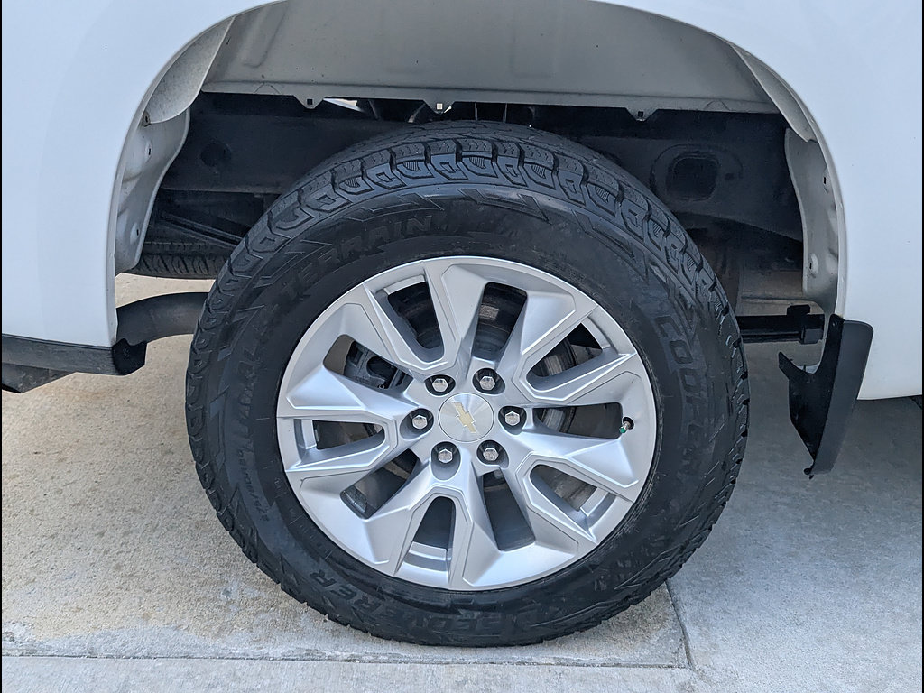 Used 2022 Chevrolet Silverado 1500 Custom AWD/4WD image 18