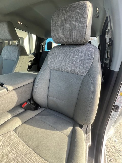 Used 2024 Ford F250 XLT w/ Snow Plow Prep Package image 9