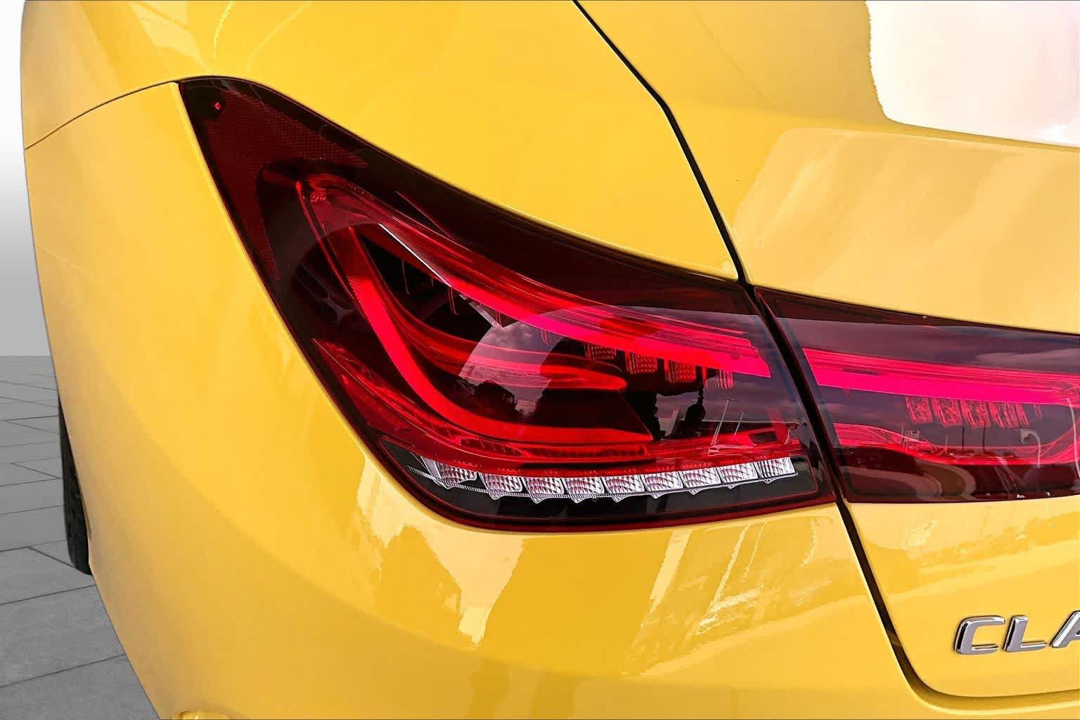 Used 2023 Mercedes-Benz CLA 250 image 25