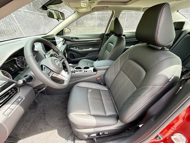 New 2025 Nissan Altima 2.5 SR w/ SR Premium Package image 12