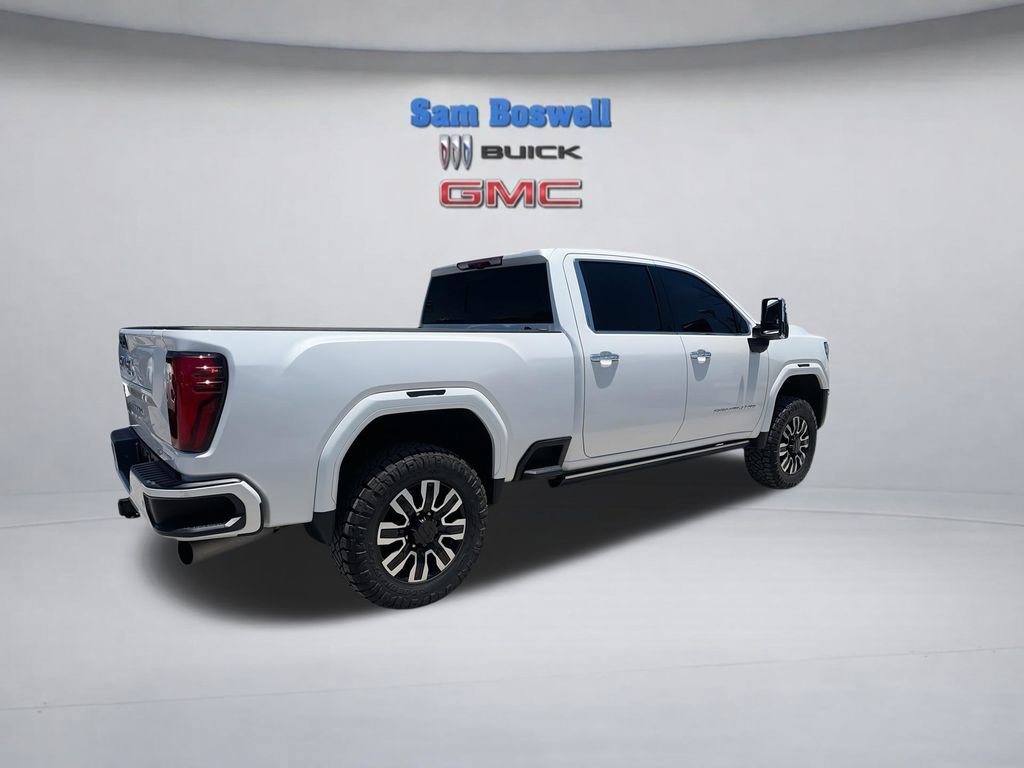 Used 2024 GMC Sierra 2500 Denali Ultimate AWD/4WD image 9