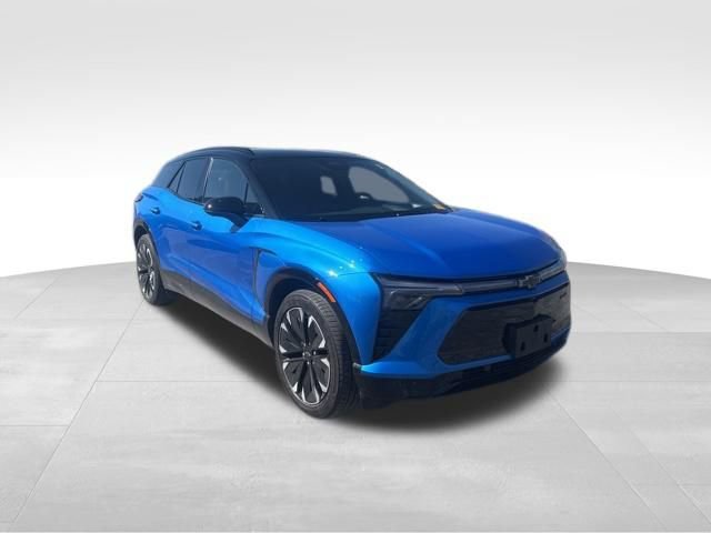 Used 2025 Chevrolet Blazer EV RS image 8