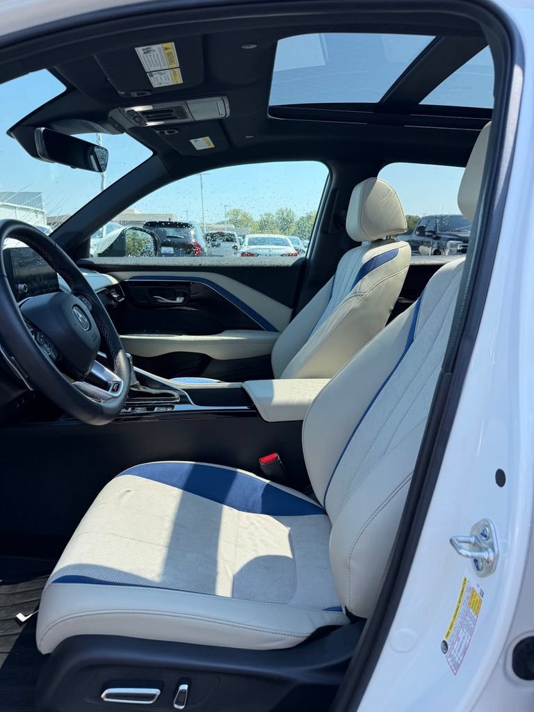 Certified 2025 Acura ADX A-Spec AWD/4WD image 11