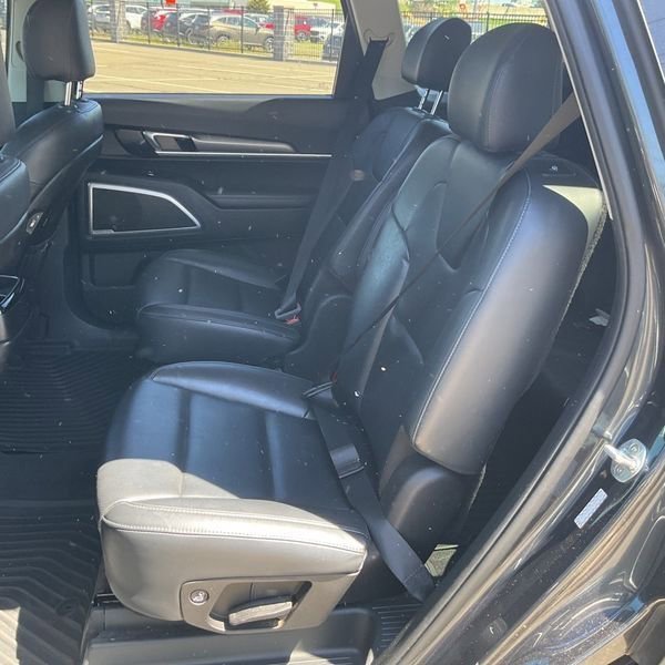 Used 2020 Kia Telluride S AWD/4WD image 14