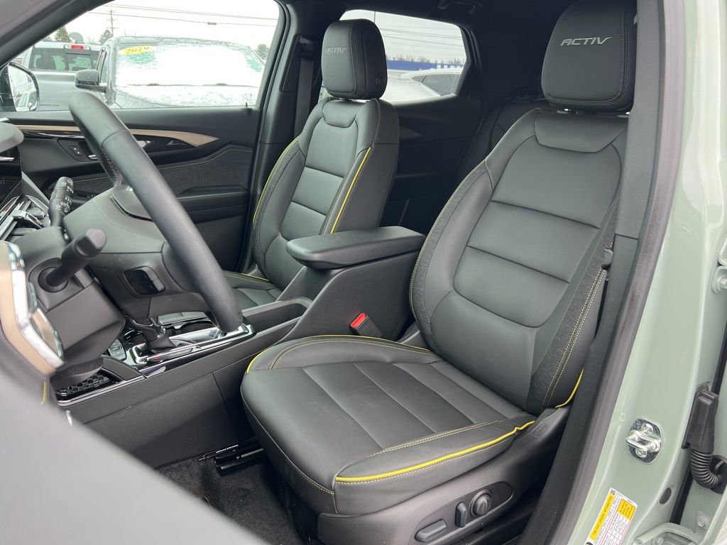 Used 2026 Chevrolet TrailBlazer ACTIV w/ Convenience Package image 17