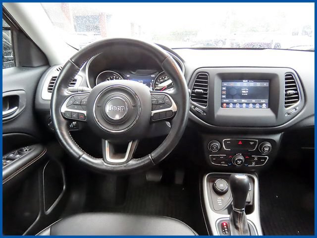 Used 2021 Jeep Compass Latitude w/ Convenience Group AWD/4WD image 11