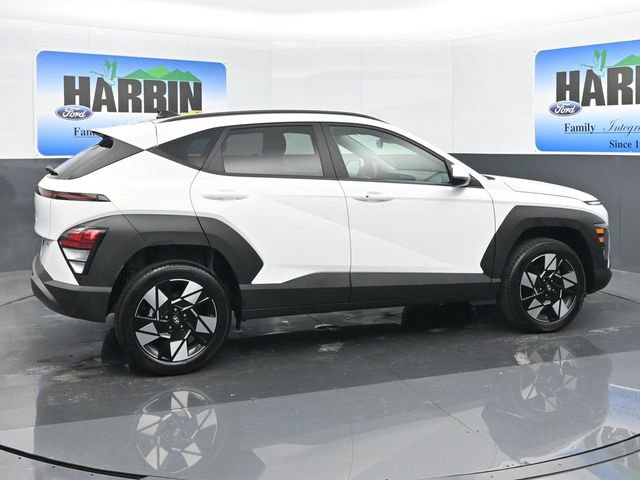 Used 2024 Hyundai Kona SEL AWD/4WD image 6