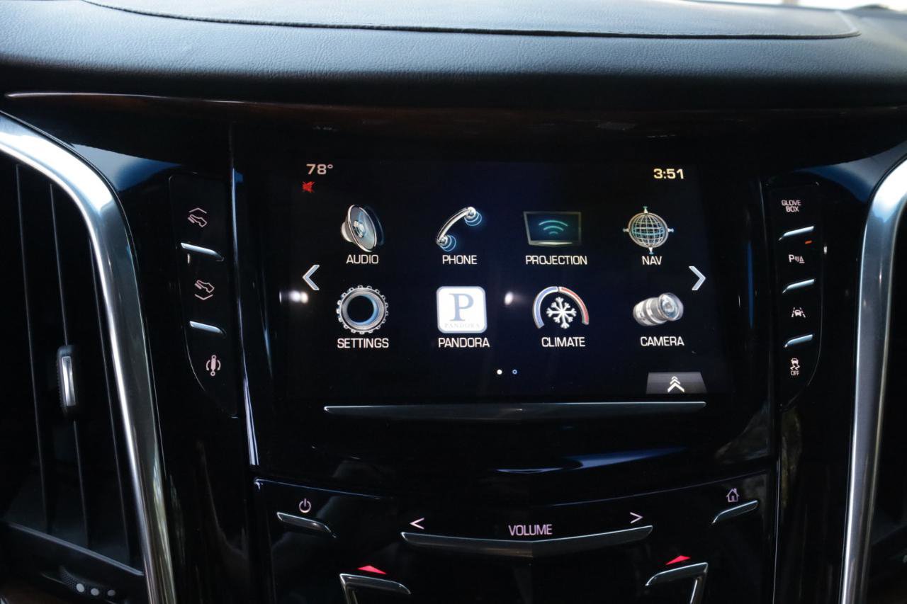 Used 2016 Cadillac Escalade Luxury image 41